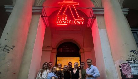 alto wyjście integracja zespół klub komediowy po godzinach